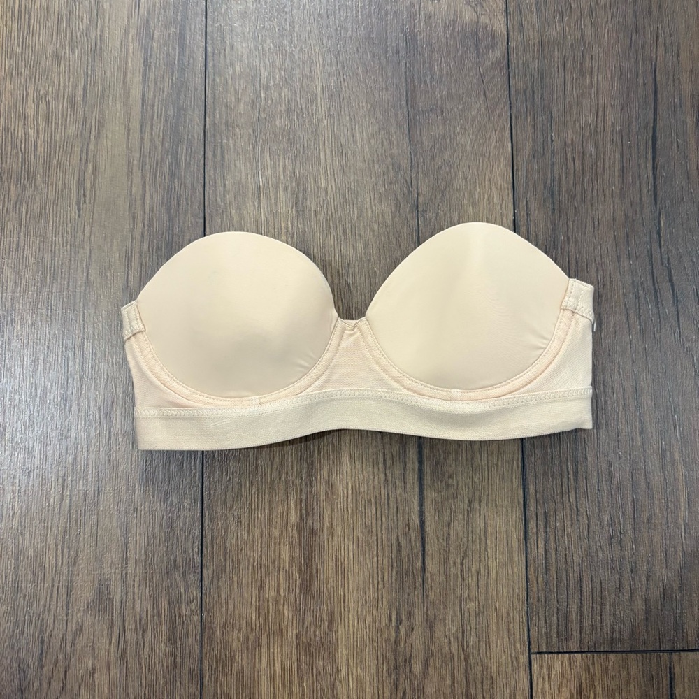 Seamless Nude Strapless Bra